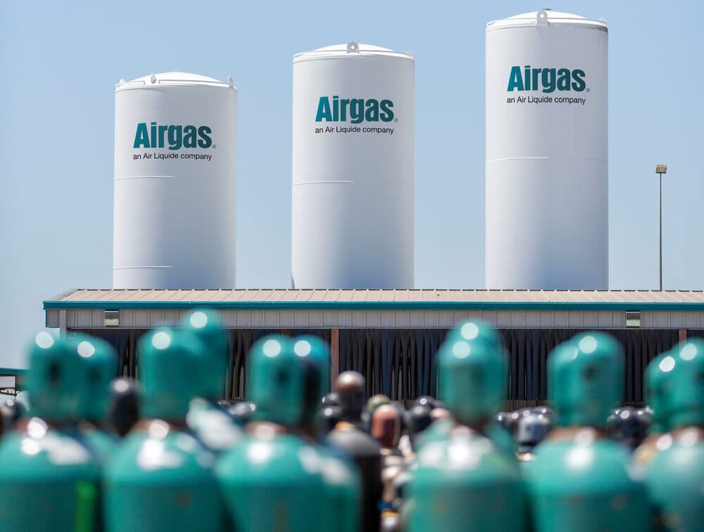 To prevent downtime, Airgas Puritan Medical installed two 30-HP Kaishan KRSD direct-drive rotary screw air compressors in a multi-compressor system.